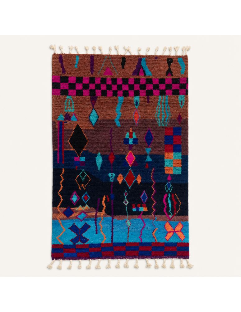 Tapis Beni Ouarain artisanal marocain en laine brun maroon et multicolore à motifs géométriques berbères