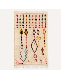 Tapis Beni Ouarain artisanal marocain ivoire crème en laine avec motifs géométriques multicolores