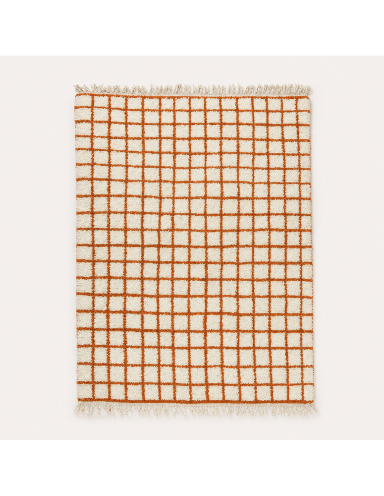 Tapis Beni Ouarain artisanal marocain en laine ivoire crème et terracotta à motif quadrillé