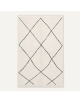 Tapis Beni Ouarain artisanal marocain en laine ivoire à motif de losanges charbon