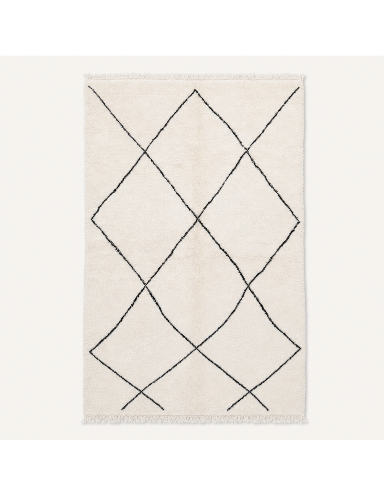 Tapis Beni Ouarain artisanal marocain en laine ivoire à motif de losanges charbon