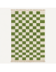 Tapis Beni Ouarain artisanal marocain en laine ivoire crème et vert mousse à motif damier