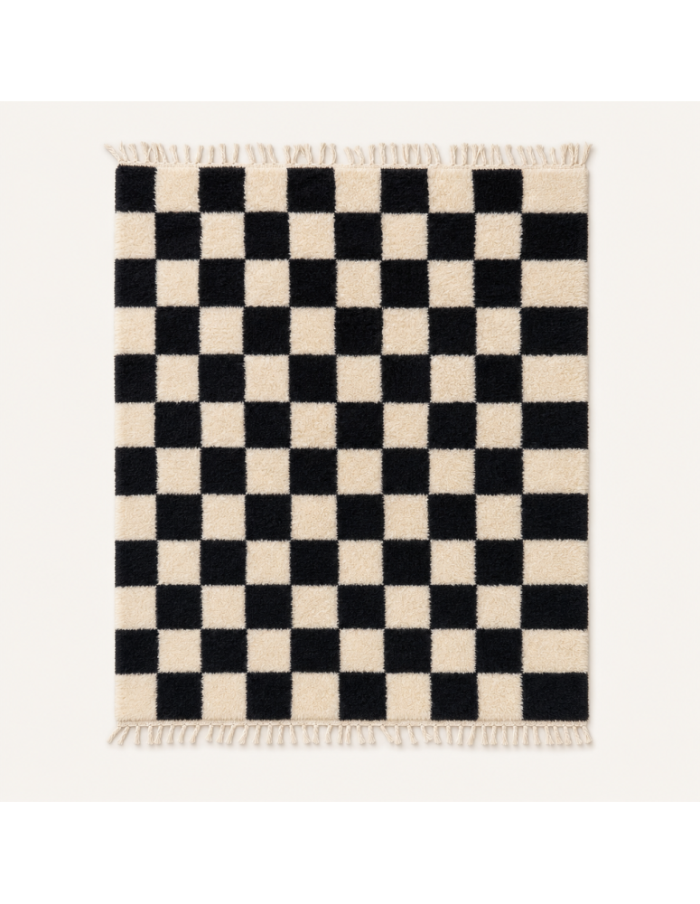 Tapis Beni Ouarain artisanal marocain en laine écru ivoire et noir charbon à motif damier