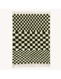 Tapis Beni Ouarain artisanal marocain en laine ivoire écru et vert forêt à motif damier