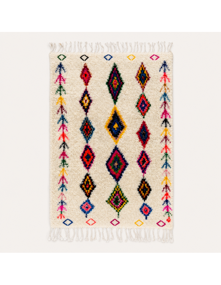Tapis Beni Ouarain artisanal marocain en laine ivoire à motifs berbères multicolores