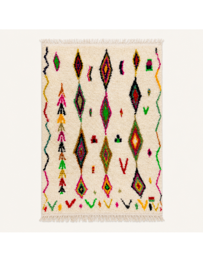 Tapis Beni Ouarain artisanal marocain en laine ivoire et motifs géométriques multicolores