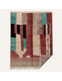 Vue arrière du tapis artisanal marocain en laine bordeaux et turquoise