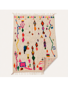 Tapis Beni Ouarain artisanal marocain présenté côté face, envers non visible