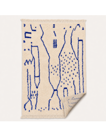 Tapis artisanal marocain ivoire et bleu roi vu de dos