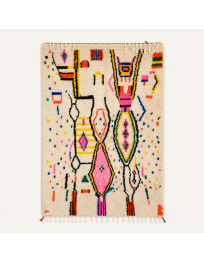 Tapis Beni Ouarain artisanal marocain en laine ivoire et multicolore, composition abstraite et figurative