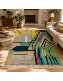Tapis Beni Ouarain multicolore dans un intérieur contemporain aux accents bohèmes