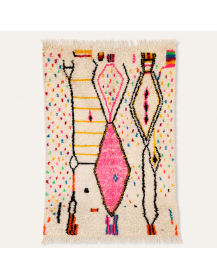Tapis Beni Ouarain artisanal marocain en laine ivoire écru avec motifs géométriques multicolores