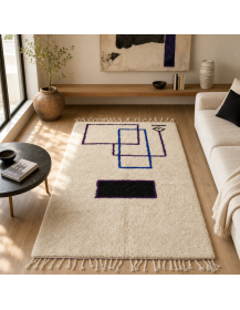 Tapis artisanal marocain Beni Ouarain ivoire crème dans un intérieur contemporain